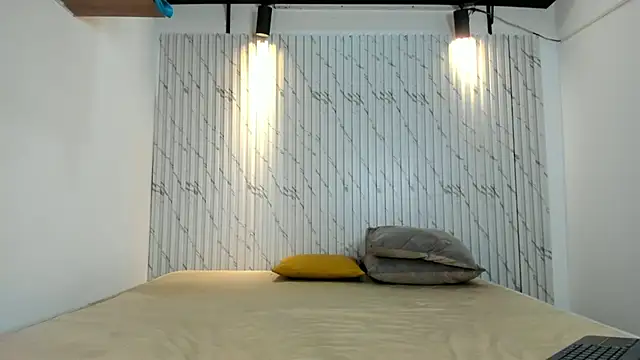 danielclarton1 online show from January 23, 9:07 pm