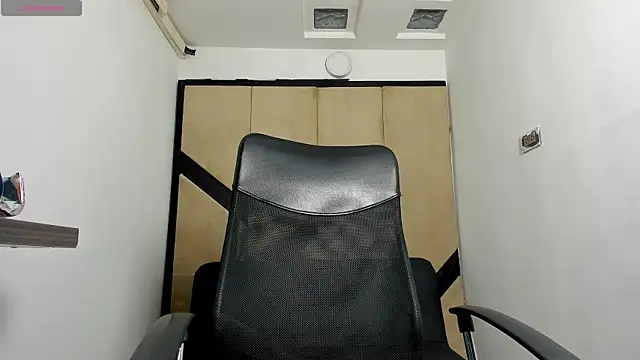 danielclarton1 online show from February 3, 7:07 am