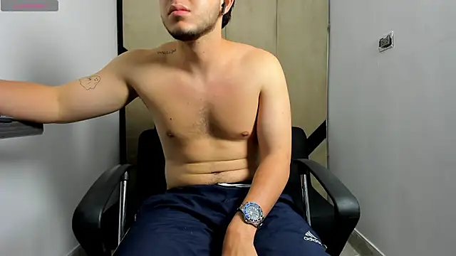 danielclarton1 online show from February 8, 9:56 am