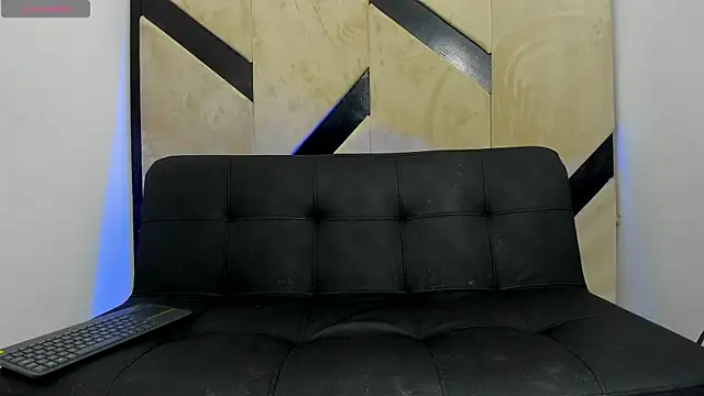 danielclarton1 online show from March 6, 4:07 pm