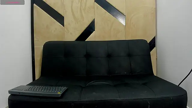 danielclarton1 online show from March 12, 5:13 am