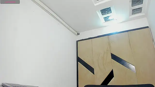 danielclarton1 online show from March 12, 11:53 am