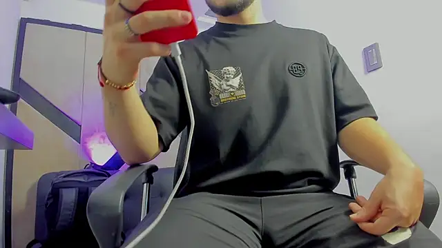 danielclarton1 online show from October 2, 1:23 am