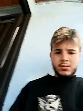 danielclarton1 online show from October 5, 9:13 pm