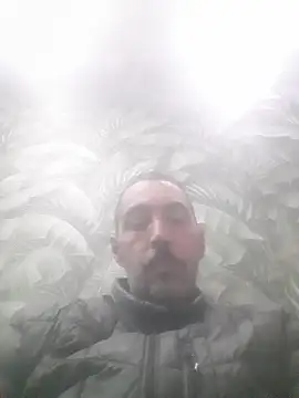 Snapshot of haway77777 chatting on December 2, 6:36 pm haway77777 online show from December 2, 6:36 pm