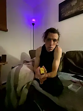 kikiwonderbar online show from February 5, 2:11 pm