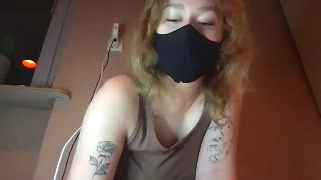 Snapshot of DirtyAlexIs chatting on January 11, 10:51 pm DirtyAlexIs online show from January 11, 10:51 pm
