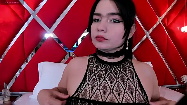 Snapshot of SusanCouper chatting on October 3, 10:51 pm SusanCouper online show from October 3, 10:51 pm