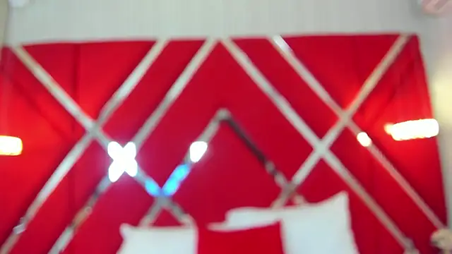 Snapshot of SusanCouper chatting on March 28, 10:31 pm SusanCouper online show from March 28, 10:31 pm