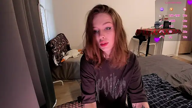 Snapshot of Natural_pussy chatting on April 14, 7:47 am Natural pussy online show from April 14, 7:47 am