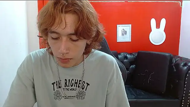 Snapshot of Stephan_Queens chatting on December 6, 2:13 am Stephan Queens online show from December 6, 2:13 am