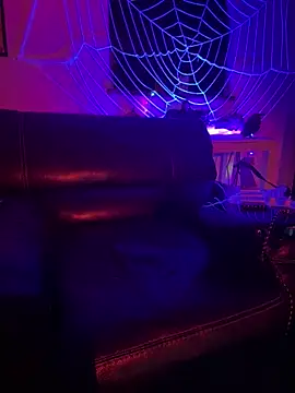 karrmmaa online show from September 16, 8:59 am