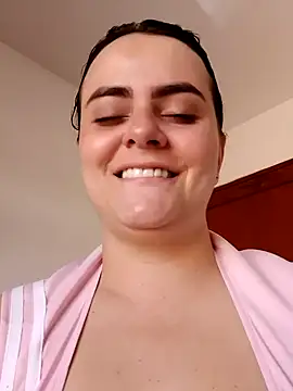 Im Amelia online show from January 12, 3:36 pm