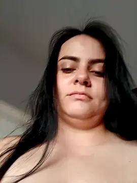 Im Amelia online show from January 13, 10:45 pm