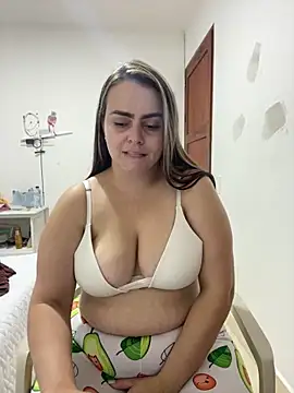 Im Amelia online show from June 14, 1:25 am