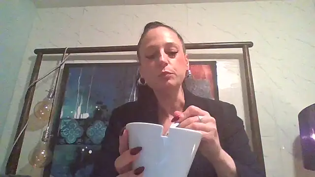 Audrey hotty online show from November 11, 10:10 pm