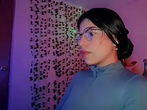 Adararose1 online show from December 16, 4:05 pm