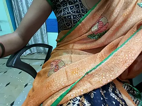 Honeyberose online show from January 24, 10:11 am