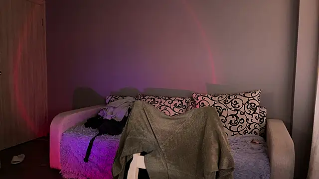 Snapshot of anahori__simon chatting on September 27, 10:31 am anahori simon online show from September 27, 10:31 am