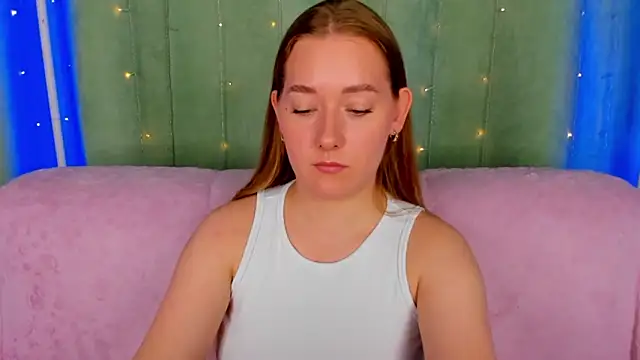 AlinaVice online show from May 19, 1:11 am