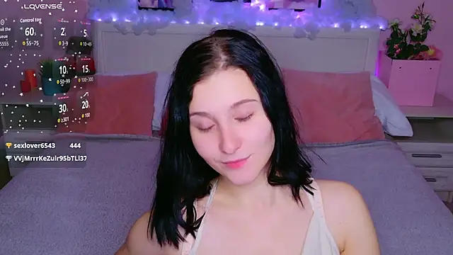 SarahStanley online show from November 27, 4:09 pm