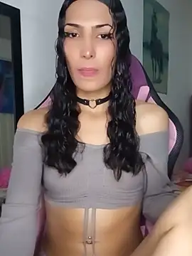 Lanna hott  online show from May 16, 7:56 pm