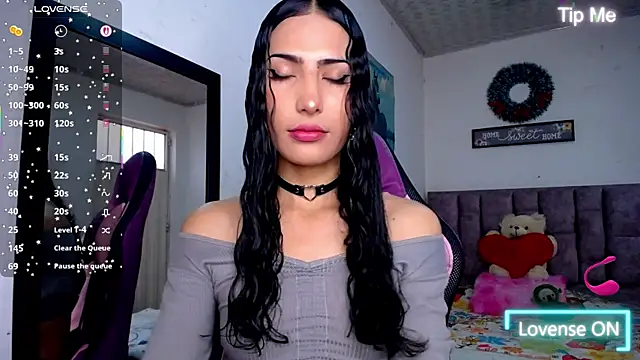 Lanna hott  online show from July 22, 6:54 pm