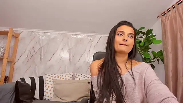 JennaPrice online show from December 27, 6:31 pm