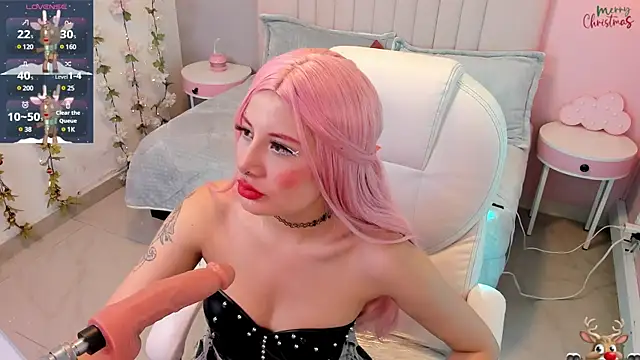 Khali reed  online show from December 28, 9:40 pm