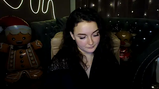 Snapshot of GloriNichols chatting on December 30, 11:04 am GloriNichols online show from December 30, 11:04 am