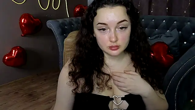 Snapshot of GloriNichols chatting on January 31, 1:34 pm GloriNichols online show from January 31, 1:34 pm