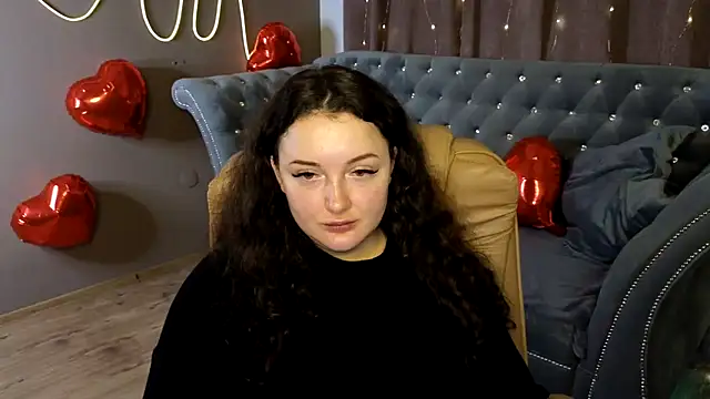 Snapshot of GloriNichols chatting on February 6, 3:41 pm GloriNichols online show from February 6, 3:41 pm