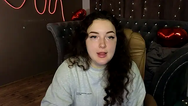 Snapshot of GloriNichols chatting on March 14, 7:04 am GloriNichols online show from March 14, 7:04 am