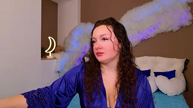 Snapshot of GloriNichols chatting on November 20, 8:03 am GloriNichols online show from November 20, 8:03 am