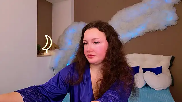 Snapshot of GloriNichols chatting on November 23, 8:25 am GloriNichols online show from November 23, 8:25 am