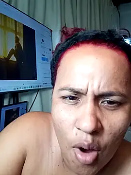 Snapshot of Kyara_Queen chatting on February 21, 9:05 pm Kyara Queen online show from February 21, 9:05 pm