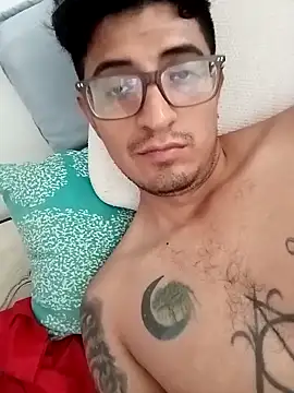 ale3J4a online show from October 27, 2:43 pm