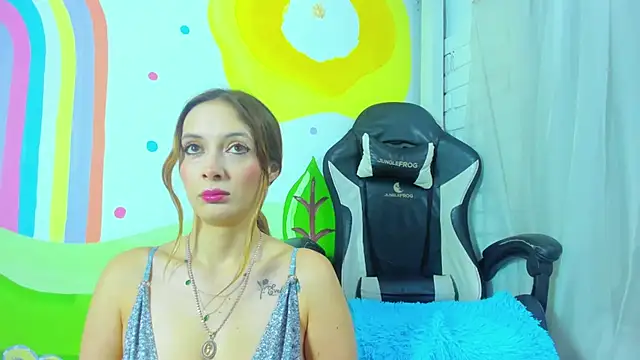 Snapshot of Melissa_walker_ chatting on October 3, 12:02 pm Melissa walker  online show from October 3, 12:02 pm