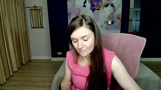 AriaGray online show from November 8, 3:01 pm