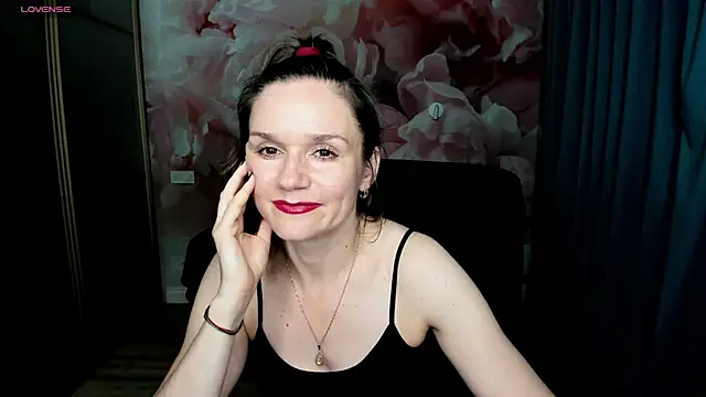 AriaGray online show from November 25, 2:22 am