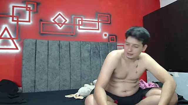 Snapshot of FerneyManti chatting on October 14, 1:34 pm FerneyManti online show from October 14, 1:34 pm