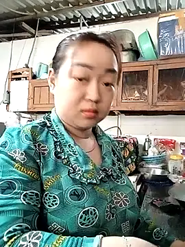 VyOanh2K online show from February 20, 3:23 am