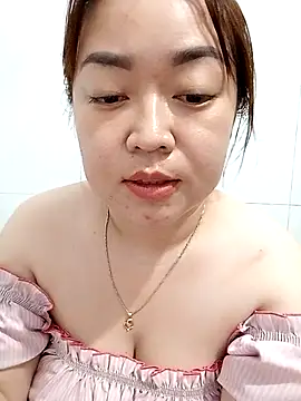 VyOanh2K online show from February 25, 4:03 am