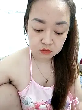 VyOanh2K online show from March 14, 2:19 pm