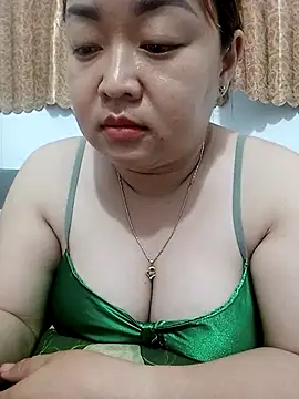 VyOanh2K online show from December 14, 4:01 pm