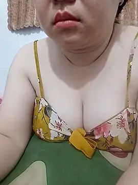 VyOanh2K online show from June 5, 4:56 pm