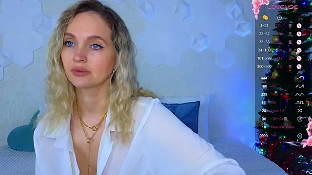 Lynna Sparks online show from January 8, 3:53 am