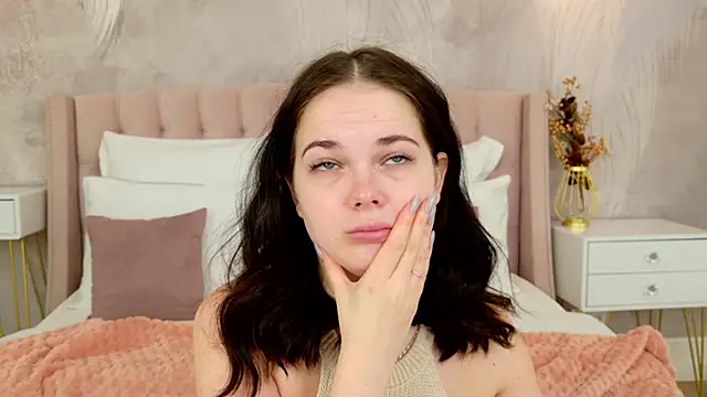 DeniseReese online show from October 20, 3:07 am