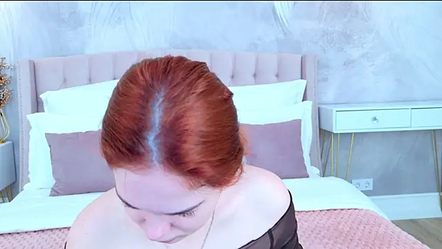 DeniseReese online show from November 4, 2:32 am