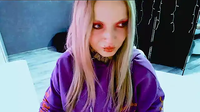 InesGold online show from October 1, 8:15 pm